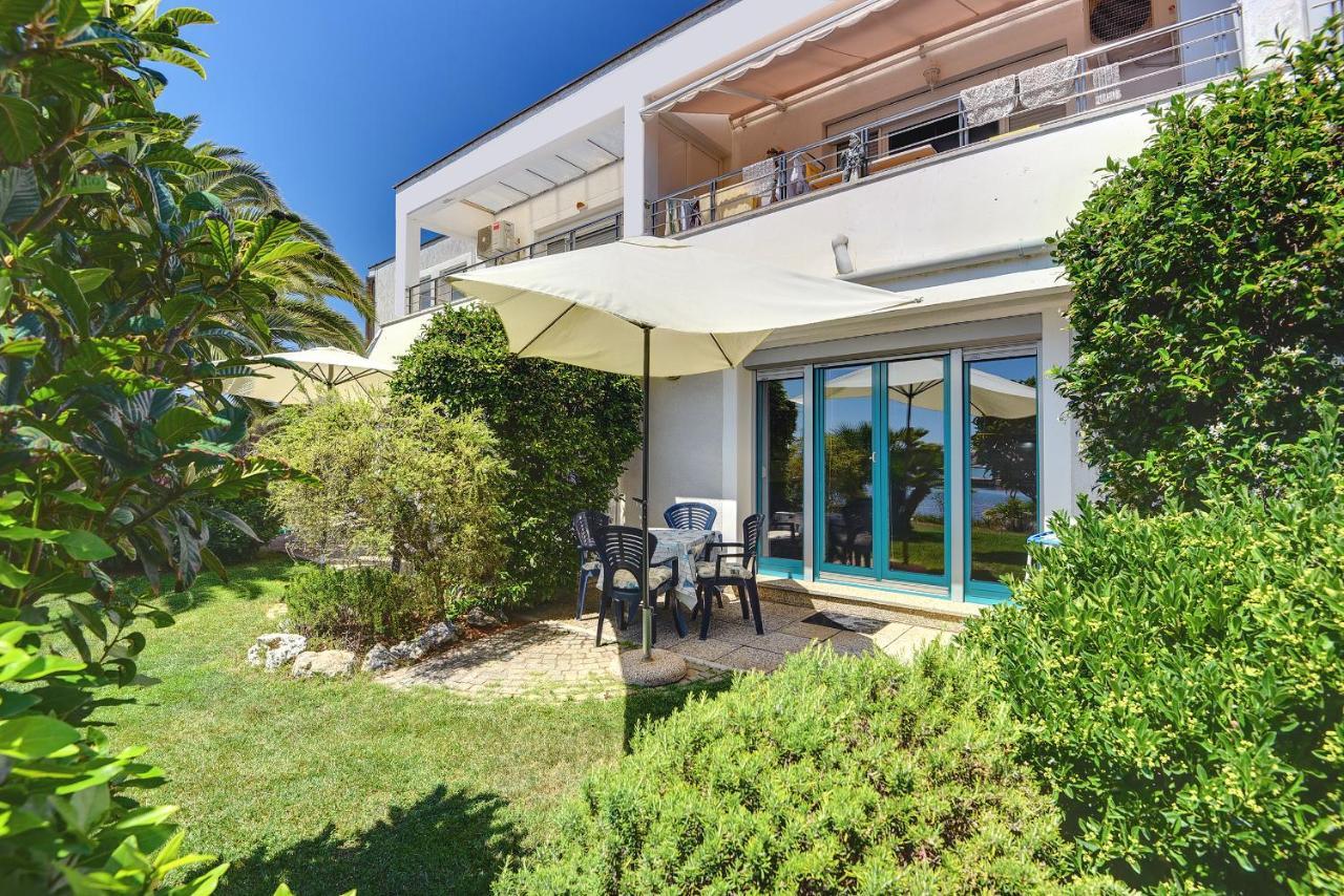 Apartments Villa Ana Medulin Exterior photo