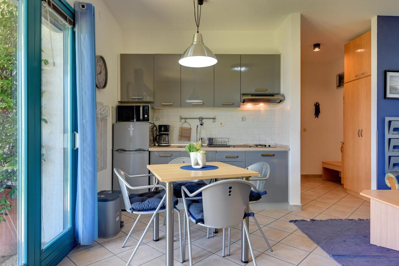 Apartments Villa Ana Medulin Exterior photo